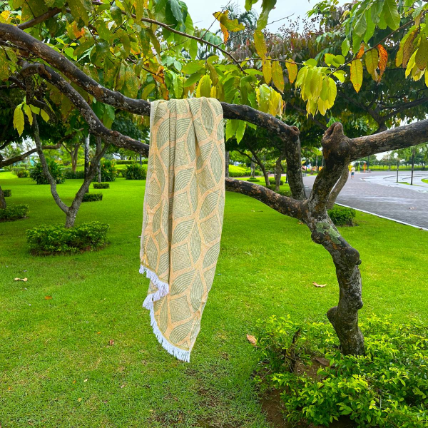 Fouta Botanic Art Mustard-Green