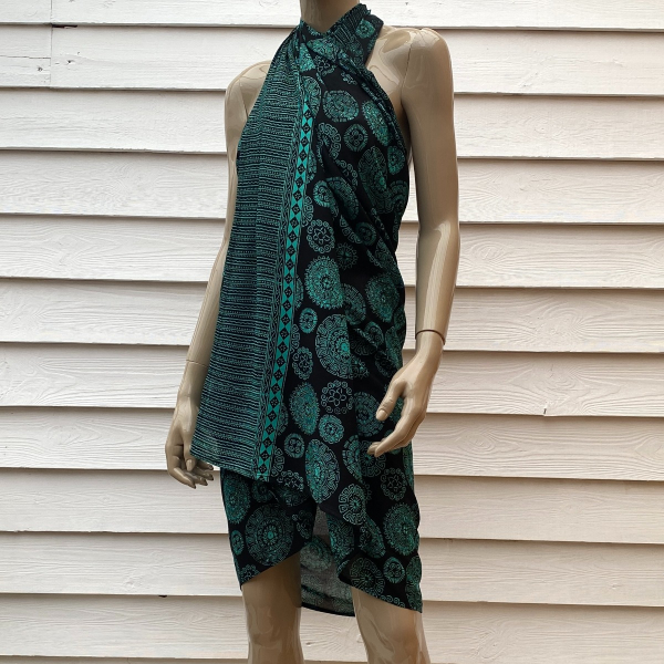 Pareo Batik Pareo avec anneau Aztec Green