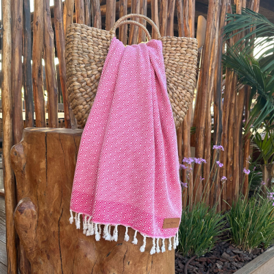 Fouta
Double Diamond
Raspberry - Sorbet