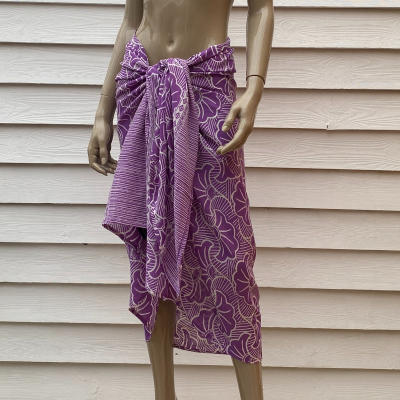 Pareo
Batik Pareo avec anneau
Best Friends